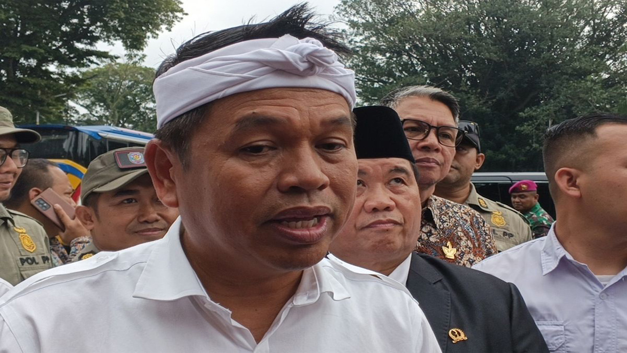 Dedi Mulyadi Ubah Lahan Sayuran Puncak–Ciater Jadi Kebun Teh untuk Cegah Kerusakan Lingkungan