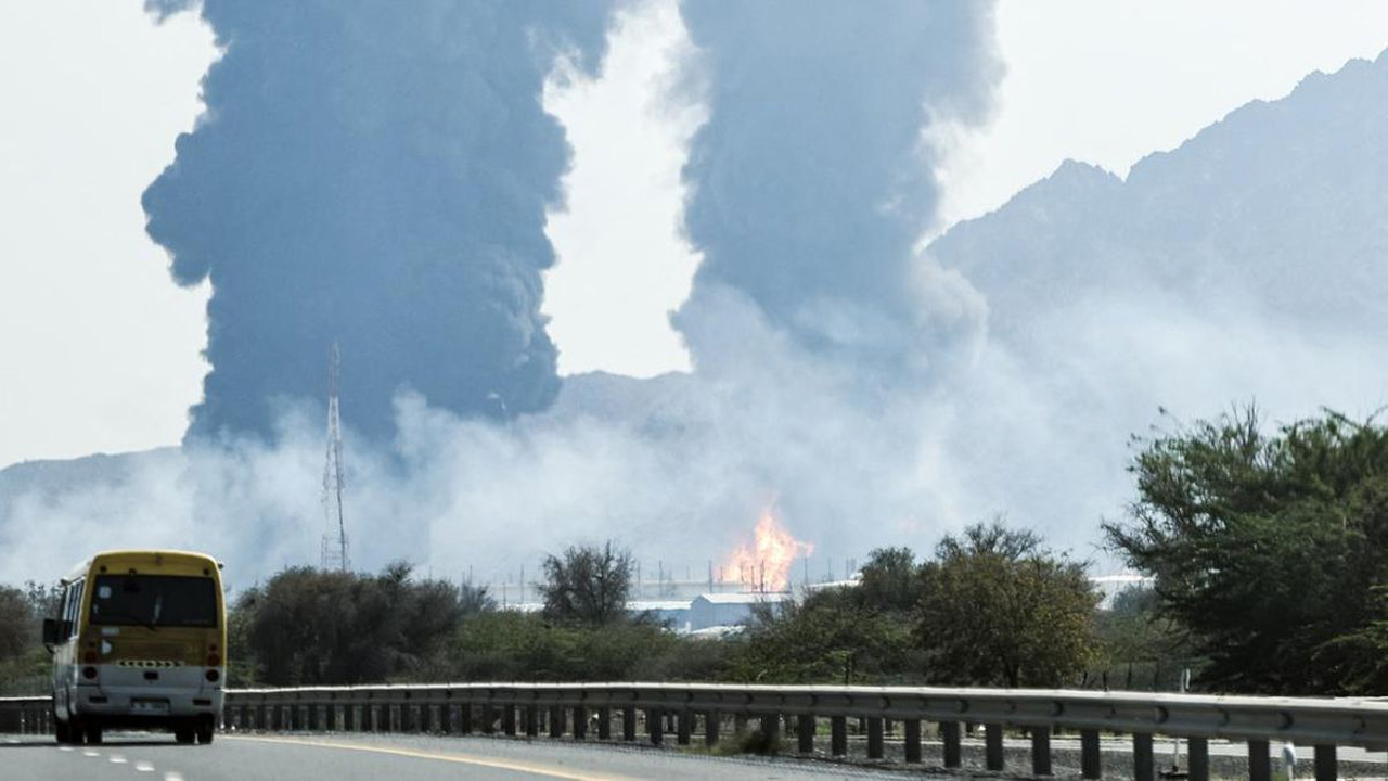 Iran Tuduh AS Dalang Serangan Kilang Minyak Fujairah, Ketegangan Timur Tengah Meningkat